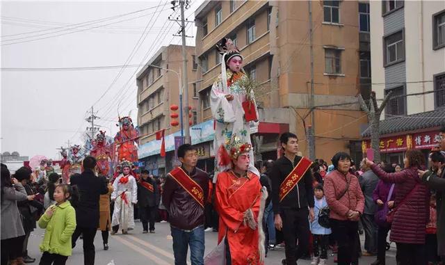 刚刚结束，陇县正月十五元宵节社火大型游演高清大图来咯！