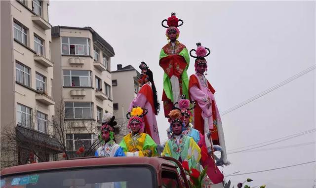 刚刚结束，陇县正月十五元宵节社火大型游演高清大图来咯！