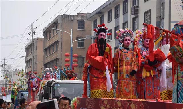 刚刚结束，陇县正月十五元宵节社火大型游演高清大图来咯！